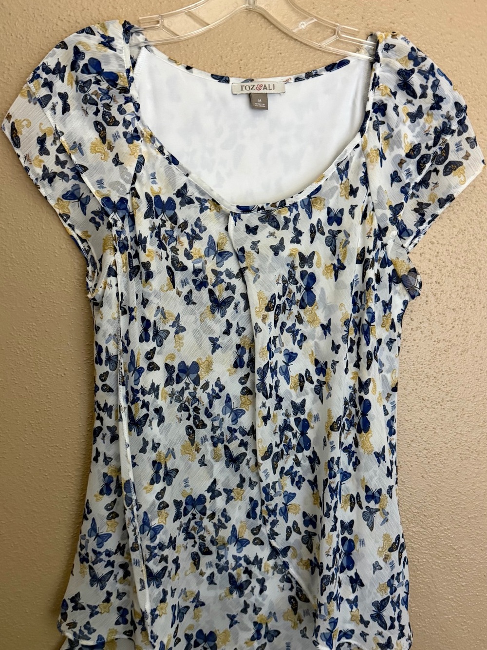 Roz & Ali White Scoop Neck Top with Blue and Gold Butterfly Print